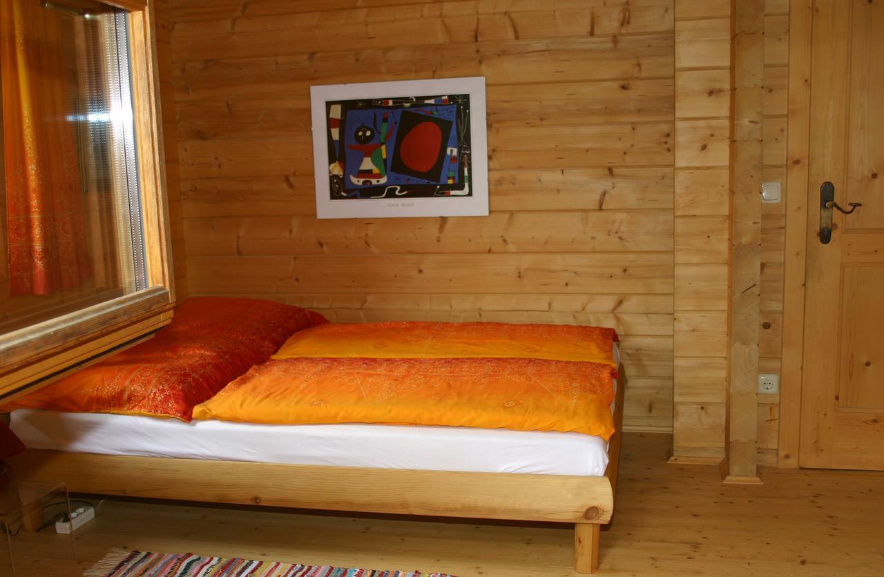 Frühstückspension Holzhaus Im Grünen *